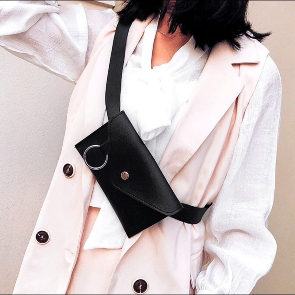 A fabulous fanny pack.